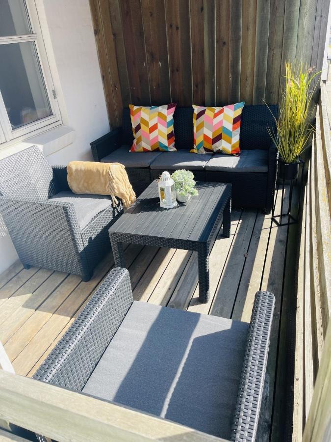 Aday - Central Terrace Apartment In Hjørring Buitenkant foto