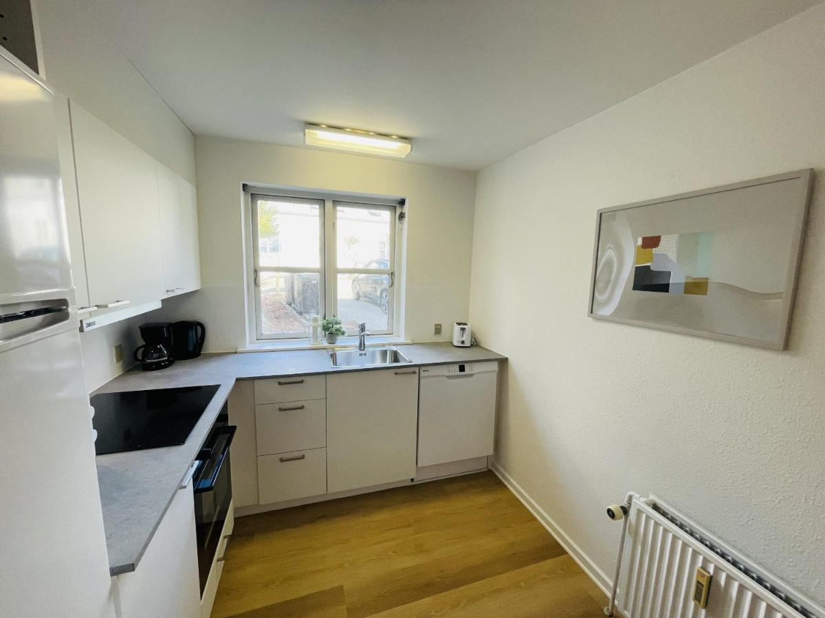 Aday - Central Terrace Apartment In Hjørring Buitenkant foto